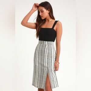 Lulu's “Linen-Like” Grey Striped Button Down Midi Skirt